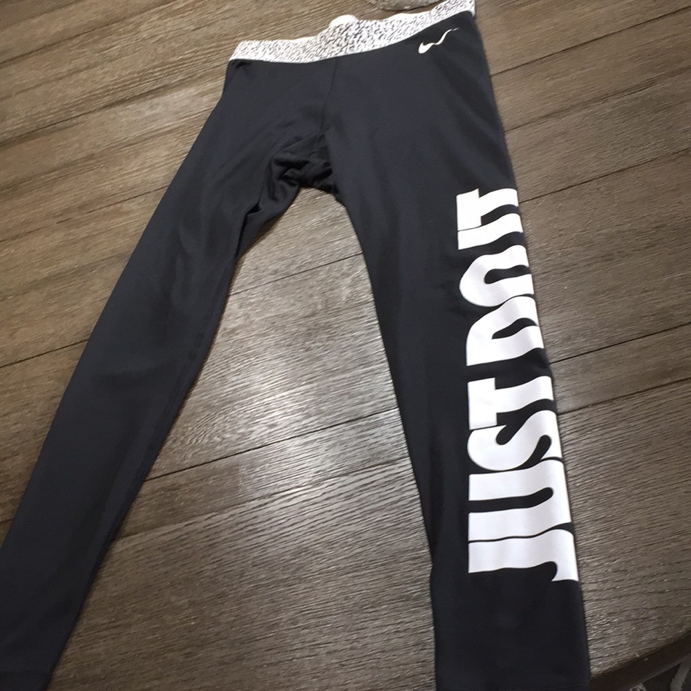 Nike dri-fit leggings - Picture 2 of 7
